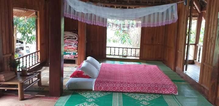 Linh Soi Homestay Mai Chau Eksteriør billede